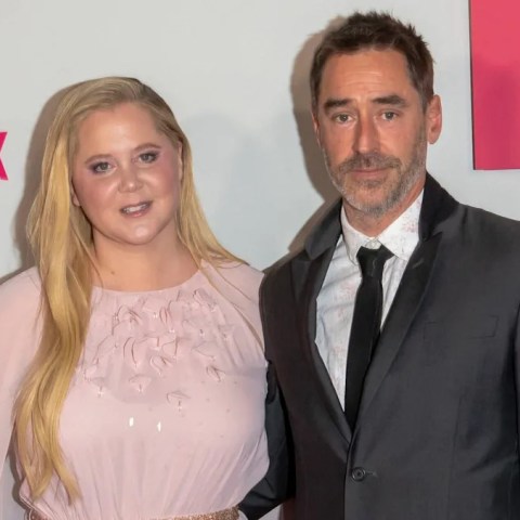Amy Schumer’s Shocking Divorce Announcement: ‘100% Divorcing’ Chris Fischer After Her Transformational Weight Loss – What You Need to Know! Amy Schumer’s Shocking Divorce Announcement: ‘100% Divorcing’ Chris Fischer After Her Transformational Weight Loss – What You Need to Know!