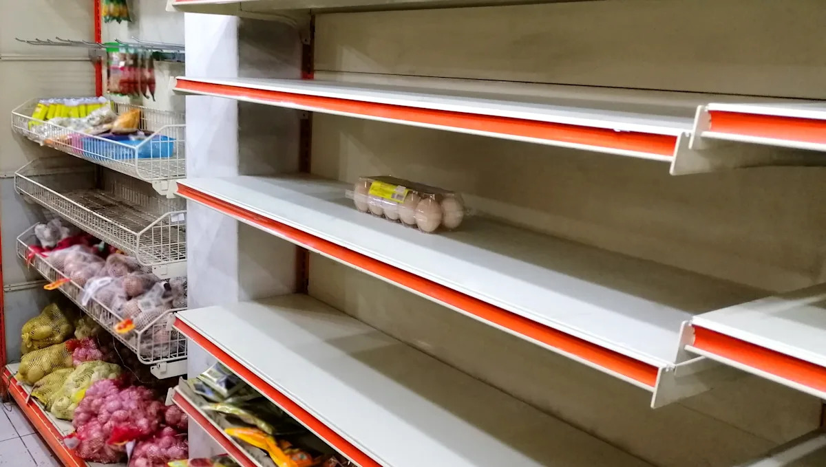 Food Desert Crisis: Small Business Owners Sound the Alarm as Grocery Shelves Run Empty—’Our Buying Power is Limited’ Food Desert Crisis: Small Business Owners Sound the Alarm as Grocery Shelves Run Empty—’Our Buying Power is Limited’