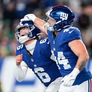 Thrilling Thursday Night Football: Giants Shock Eagles with Cam Skattebo’s 3 Touchdown Rush in Stunning Upset! Thrilling Thursday Night Football: Giants Shock Eagles with Cam Skattebo’s 3 Touchdown Rush in Stunning Upset!