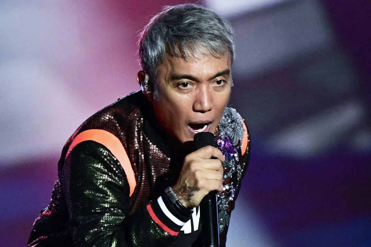 Arnel Pineda of Journey Reveals He Almost Left the Band Twice Due to ‘Intense’ Personal Struggles Arnel Pineda of Journey Reveals He Almost Left the Band Twice Due to ‘Intense’ Personal Struggles