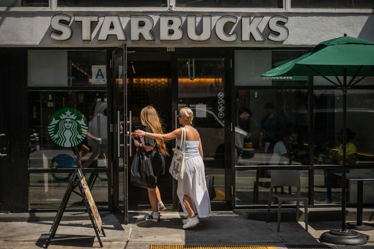 Starbucks Introduces Coconut Drinks and Agave Syrup: A Healthier Menu for the RFK Jr. Era! Starbucks Introduces Coconut Drinks and Agave Syrup: A Healthier Menu for the RFK Jr. Era!