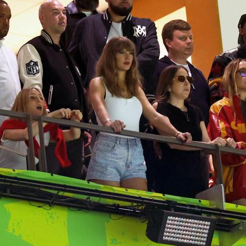 Frances Tiafoe Raves About His Unforgettable Day with Taylor Swift at the Chiefs Game: ‘She Was So Cool!’ Frances Tiafoe Raves About His Unforgettable Day with Taylor Swift at the Chiefs Game: ‘She Was So Cool!’