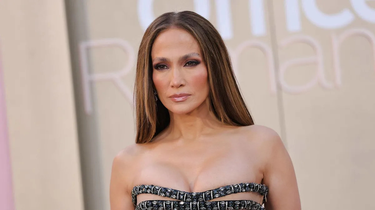 Jennifer Lopez Gets Emotional as She Shares Heartfelt Update on Twins Max and Emme Jennifer Lopez Gets Emotional as She Shares Heartfelt Update on Twins Max and Emme