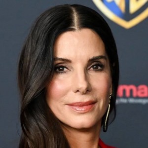 Heartwarming Rare Social Media Moment: Sandra Bullock’s Kids Laila and Louis Shine in Touching Tribute Heartwarming Rare Social Media Moment: Sandra Bullock’s Kids Laila and Louis Shine in Touching Tribute