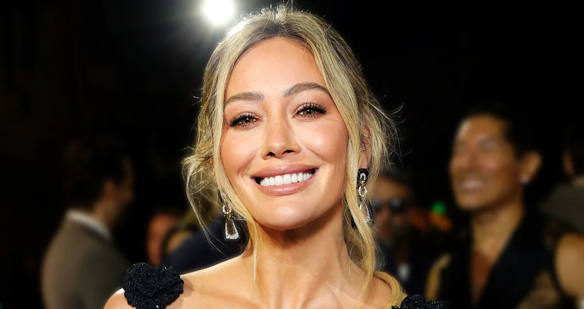 Hilary Duff Unleashes Sizzling New Single ‘Roommates’ – Listen Now! Hilary Duff Unleashes Sizzling New Single ‘Roommates’ – Listen Now!