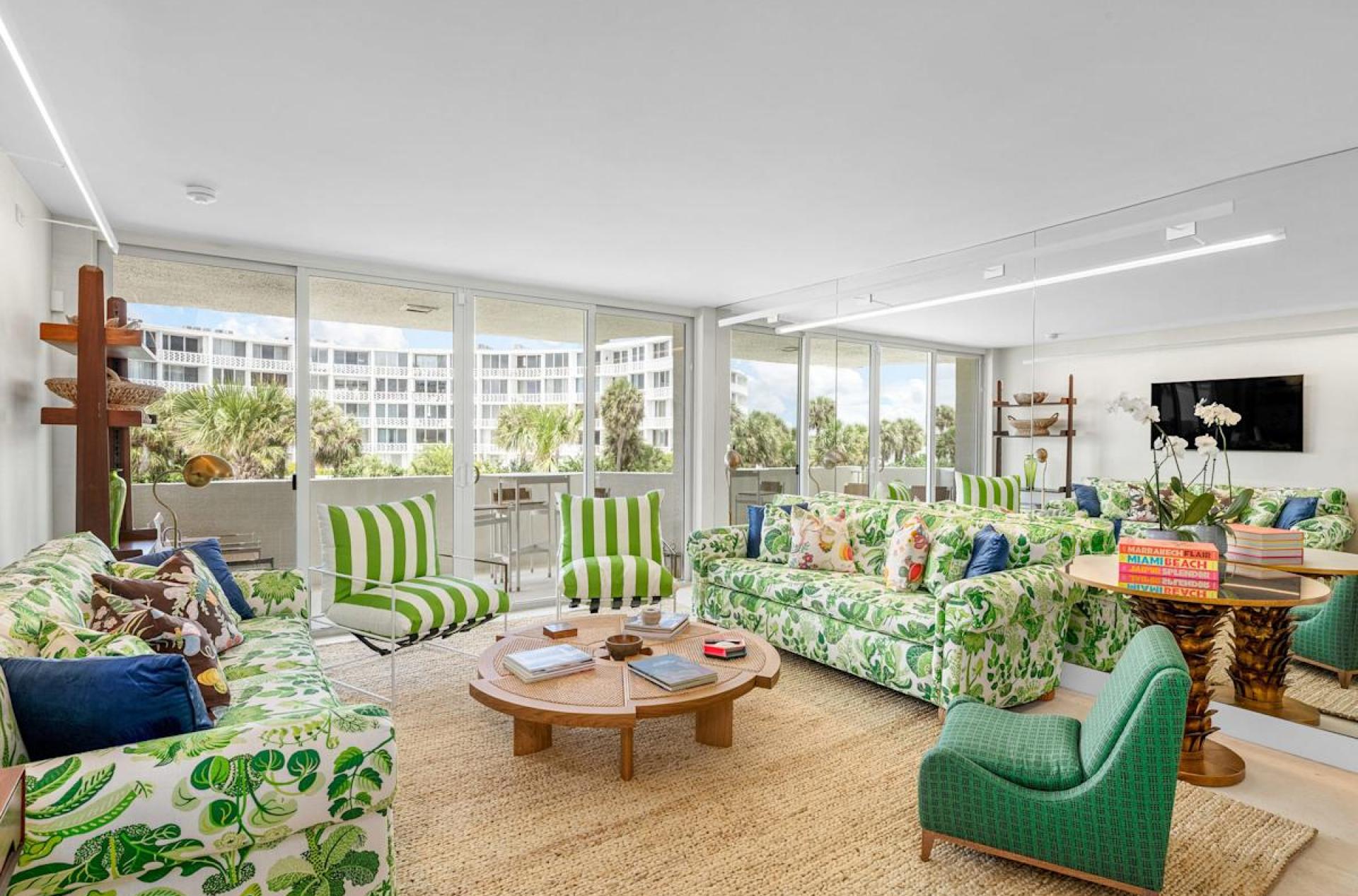 Stunning Two-Bedroom Condo in Palm Beach: Recently Renovated and Priced to Sell at .295 Million! Stunning Two-Bedroom Condo in Palm Beach: Recently Renovated and Priced to Sell at .295 Million!