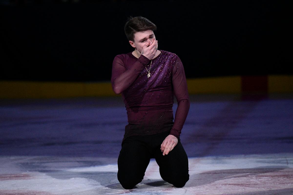 Heartfelt Tribute: Figure Skating Event in Washington Supports Victims of DC Plane Crash Heartfelt Tribute: Figure Skating Event in Washington Supports Victims of DC Plane Crash
