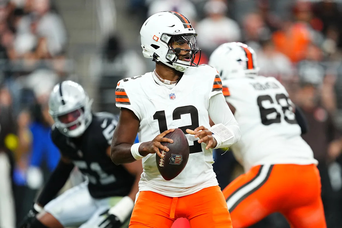 Shedeur Sanders Celebrates First NFL Touchdown, Powers Browns to Victory Against Raiders Shedeur Sanders Celebrates First NFL Touchdown, Powers Browns to Victory Against Raiders