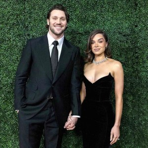 Hailee Steinfeld and Josh Allen Celebrate the Arrival of Their First Baby: A New Family Adventure Begins! Hailee Steinfeld and Josh Allen Celebrate the Arrival of Their First Baby: A New Family Adventure Begins!