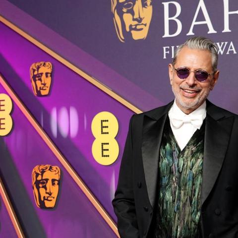 Star-Studded Arrival: Jeff Goldblum and David Tennant Shine at Early BAFTA Event! Star-Studded Arrival: Jeff Goldblum and David Tennant Shine at Early BAFTA Event!