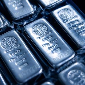 Silver Surges Amid Short Squeeze: What This Means for Investors in the London Market Silver Surges Amid Short Squeeze: What This Means for Investors in the London Market