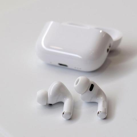 Discover the AirPods Pro 3: Unmatched ANC, Live Translation, and Heart-Rate Tracking Features! Discover the AirPods Pro 3: Unmatched ANC, Live Translation, and Heart-Rate Tracking Features!