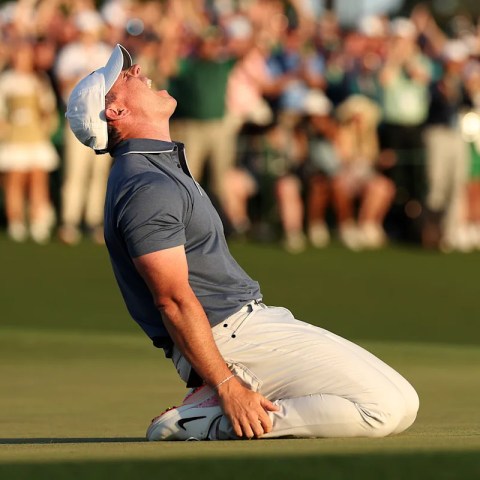 Rory McIlroy Secures the Green Jacket: Celebrating His Triumph at the 2025 Masters and Career Grand Slam! Rory McIlroy Secures the Green Jacket: Celebrating His Triumph at the 2025 Masters and Career Grand Slam!