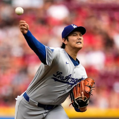 Shohei Ohtani Exits Seventh Start Against Dodgers with Cramps but Stays Strong as Hitter Shohei Ohtani Exits Seventh Start Against Dodgers with Cramps but Stays Strong as Hitter