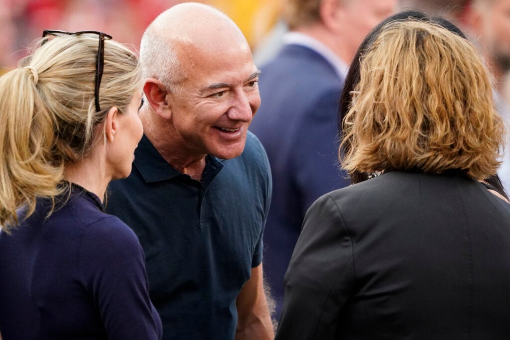 Jeff Bezos Envisions a Thriving Future: ‘Imagine a Trillion Humans in Space, Nurturing 1,000 Mozarts and 1,000 Einsteins’ Jeff Bezos Envisions a Thriving Future: ‘Imagine a Trillion Humans in Space, Nurturing 1,000 Mozarts and 1,000 Einsteins’