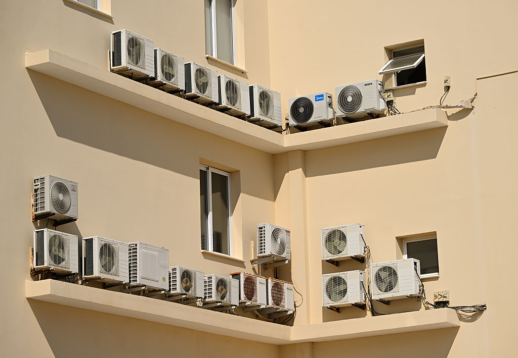 How Increased AC Usage Fuels Climate Change as Our Planet Warms How Increased AC Usage Fuels Climate Change as Our Planet Warms