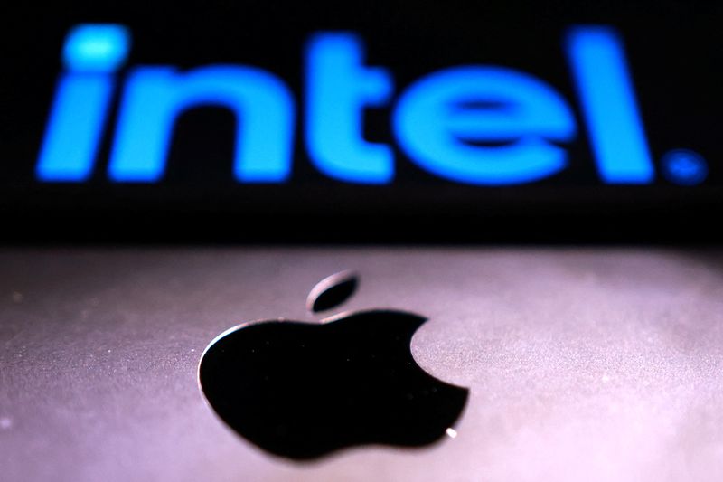 Apple and Intel Strike Groundbreaking Chip-Making Deal: What It Means for the Tech Industry Apple and Intel Strike Groundbreaking Chip-Making Deal: What It Means for the Tech Industry