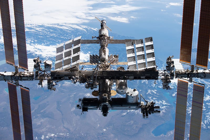 Spotting the International Space Station: Your Ultimate Guide to Viewing It from Earth Spotting the International Space Station: Your Ultimate Guide to Viewing It from Earth