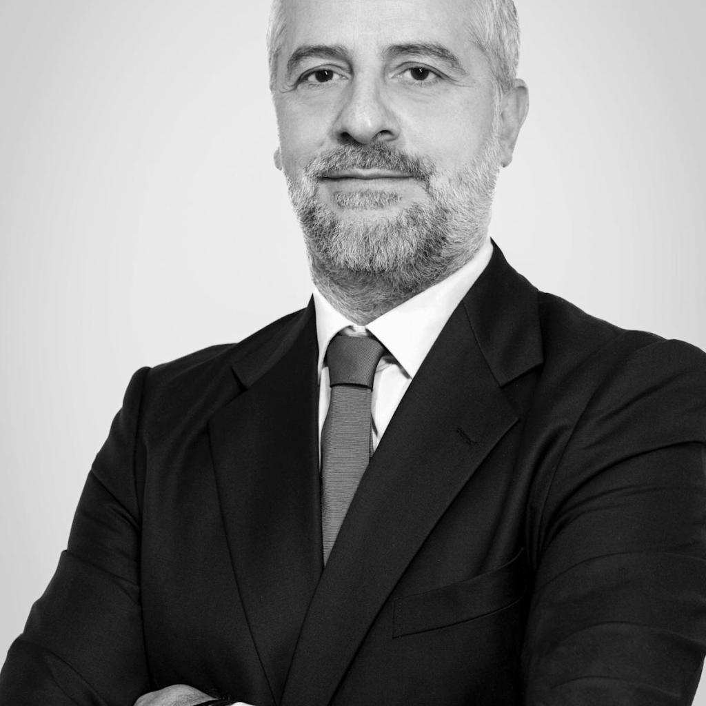 Gabriele Maggio Anticipated to Helm Twinset Gabriele Maggio Anticipated to Helm Twinset