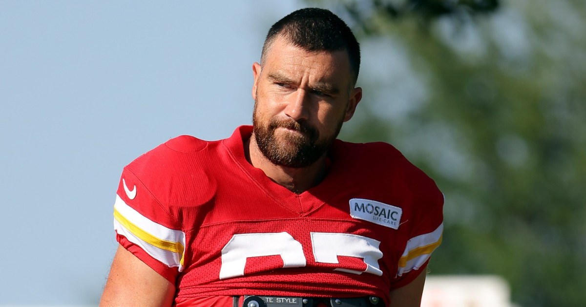 Travis Kelce Wants To ‘Stay Around the Football World’ Post NFL Retirement Travis Kelce Wants To ‘Stay Around the Football World’ Post NFL Retirement