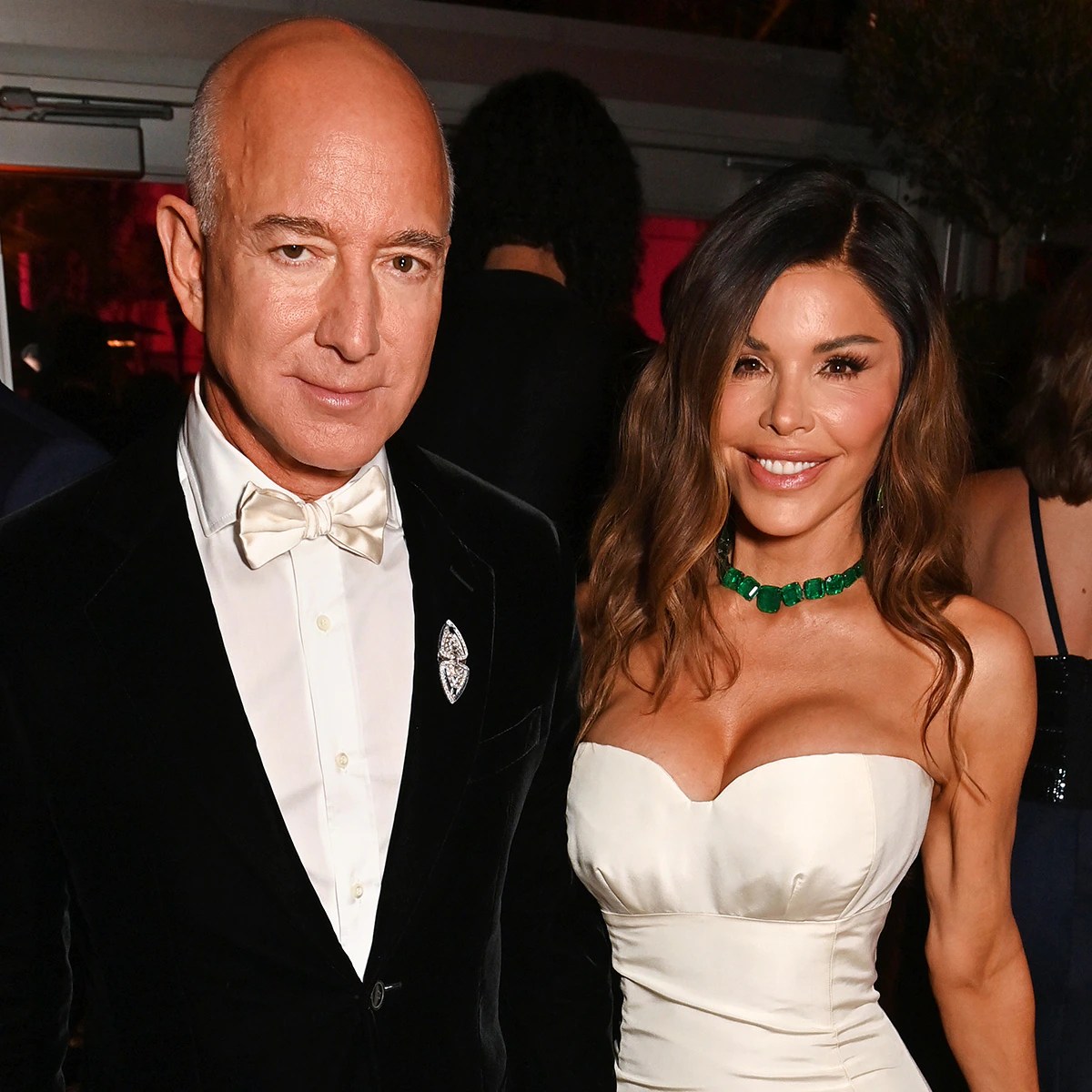 See Jeff Bezos and Lauren Sánchez’s First Public Appearance as a Married Couple See Jeff Bezos and Lauren Sánchez’s First Public Appearance as a Married Couple