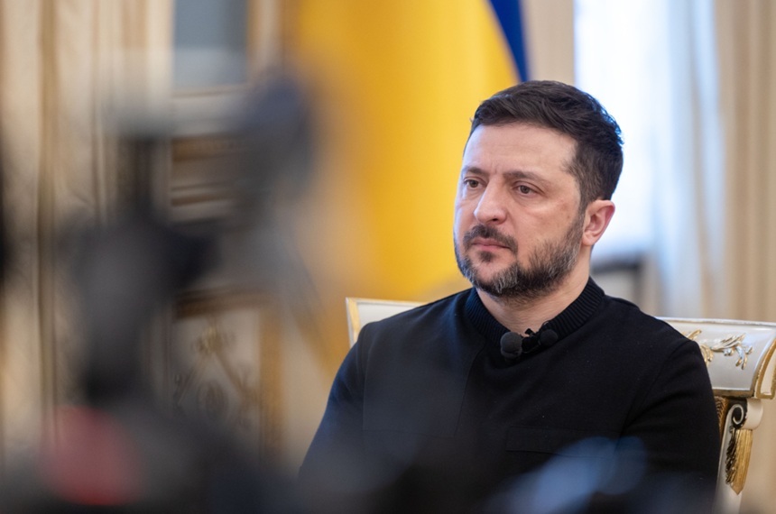 Drone iraniene Shahed în zbor deasupra unui teren de luptă, ilustrând amenințarea pentru apărarea Ucrainei și cooperarea alianței din Orientul Mijlociu. | sursa foto: News.ro Drone iraniene Shahed în zbor deasupra unui teren de luptă, ilustrând amenințarea pentru apărarea Ucrainei și cooperarea alianței din Orientul Mijlociu. | sursa foto: News.ro