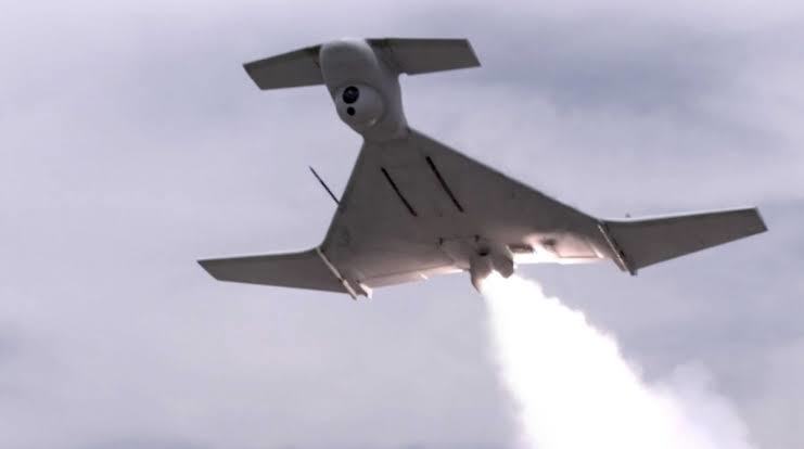 Drone ucrainene doborâte în timpul atacurilor rusești nocturne în regiunea Belgorod, cu explozii și fum în fundal pe terenul de frontieră. | sursa foto: News.ro Drone ucrainene doborâte în timpul atacurilor rusești nocturne în regiunea Belgorod, cu explozii și fum în fundal pe terenul de frontieră. | sursa foto: News.ro