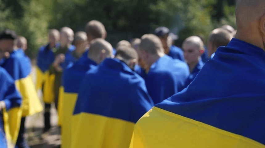Prizonieri ucraineni în condiții de detenție supraaglomerate, victime ale torturii prizonieri și abuzurilor sexuale detenție în Rusia, conform ONU. | sursa foto: News.ro Prizonieri ucraineni în condiții de detenție supraaglomerate, victime ale torturii prizonieri și abuzurilor sexuale detenție în Rusia, conform ONU. | sursa foto: News.ro