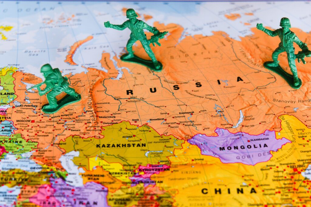 Experți suedezi analizând impactul campaniilor dezinformare Rusia pe rețele sociale în influențarea alegerilor din Germania și Franța | sursa foto: Descopera Experți suedezi analizând impactul campaniilor dezinformare Rusia pe rețele sociale în influențarea alegerilor din Germania și Franța | sursa foto: Descopera