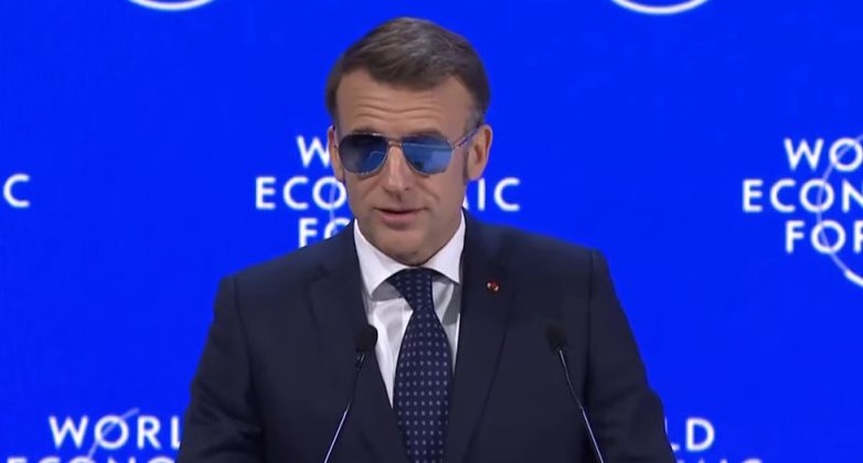 Emmanuel Macron și Olaf Scholz discutând la o masă oficială, simbolizând cooperarea nucleară între Franța și Germania pentru descurajare nucleară în Europa. | sursa foto: Economica Emmanuel Macron și Olaf Scholz discutând la o masă oficială, simbolizând cooperarea nucleară între Franța și Germania pentru descurajare nucleară în Europa. | sursa foto: Economica