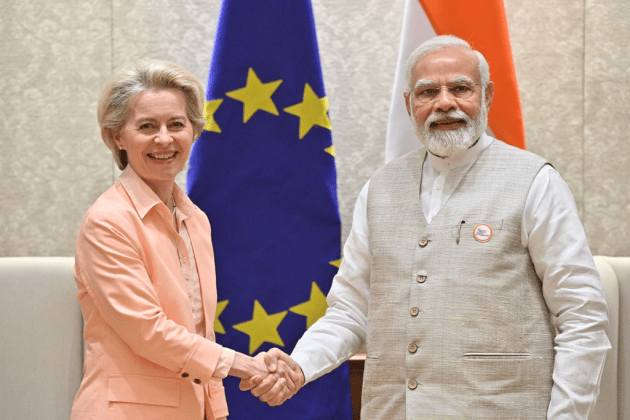 Harta UE și India evidențiind fluxurile comerciale și impactul acordului comercial UE-India asupra tarifelor vamale și investițiilor comerciale | sursa foto: Economica Harta UE și India evidențiind fluxurile comerciale și impactul acordului comercial UE-India asupra tarifelor vamale și investițiilor comerciale | sursa foto: Economica