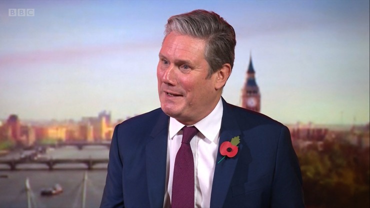Prim-ministrul Keir Starmer anunțând interzicerea rețelelor sociale pentru copiii sub 16 ani, promovând siguranța online și legislația protecție copii. | sursa foto: G4Media Prim-ministrul Keir Starmer anunțând interzicerea rețelelor sociale pentru copiii sub 16 ani, promovând siguranța online și legislația protecție copii. | sursa foto: G4Media