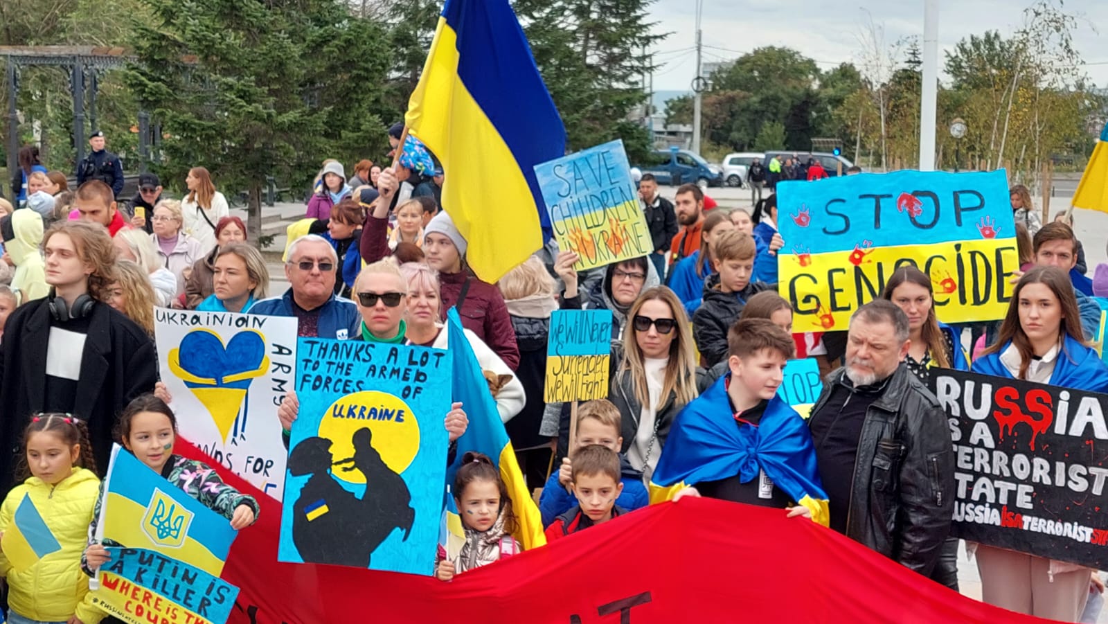 Harta Ucrainei cu date demografice ilustrând scăderea fertilității și migrația refugiaților ucraineni în contextul crizei demografice actuale | sursa foto: G4Media Harta Ucrainei cu date demografice ilustrând scăderea fertilității și migrația refugiaților ucraineni în contextul crizei demografice actuale | sursa foto: G4Media