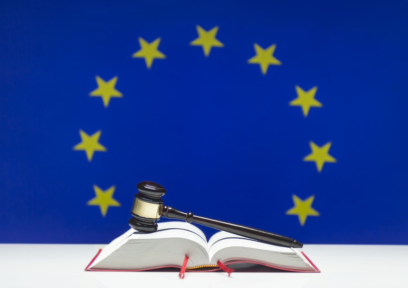 Ursula von der Leyen vorbind în Parlamentul European despre condiționalitatea fondurilor europene și statul de drept UE în bugetul pe termen lung al UE | sursa foto: G4Media Ursula von der Leyen vorbind în Parlamentul European despre condiționalitatea fondurilor europene și statul de drept UE în bugetul pe termen lung al UE | sursa foto: G4Media