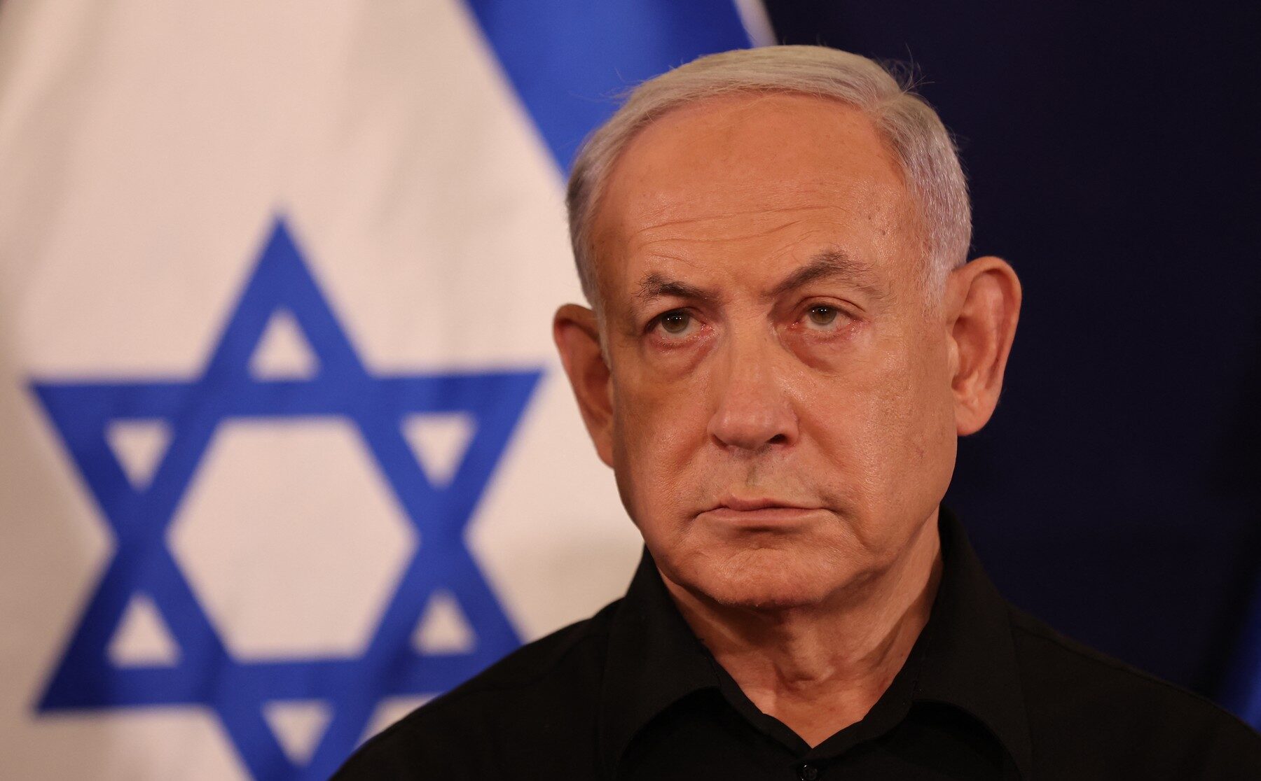 Benjamin Netanyahu în timpul unei conferințe de presă privind mandatul arestare internațional emis de Turcia pentru interceptarea Flotilei pentru Gaza. | sursa foto: G4Media Benjamin Netanyahu în timpul unei conferințe de presă privind mandatul arestare internațional emis de Turcia pentru interceptarea Flotilei pentru Gaza. | sursa foto: G4Media