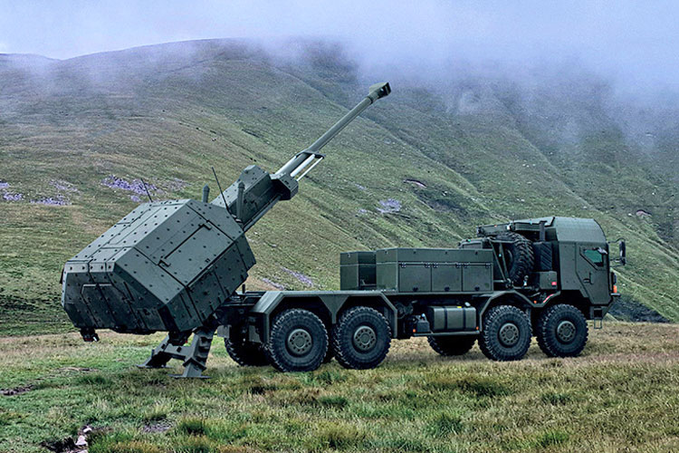 Camioane militare finlandeze încărcate cu echipamente militare pregătite pentru livrare ca ajutor militar Ucraina în noul pachet de 290 milioane euro | sursa foto: G4Media Camioane militare finlandeze încărcate cu echipamente militare pregătite pentru livrare ca ajutor militar Ucraina în noul pachet de 290 milioane euro | sursa foto: G4Media