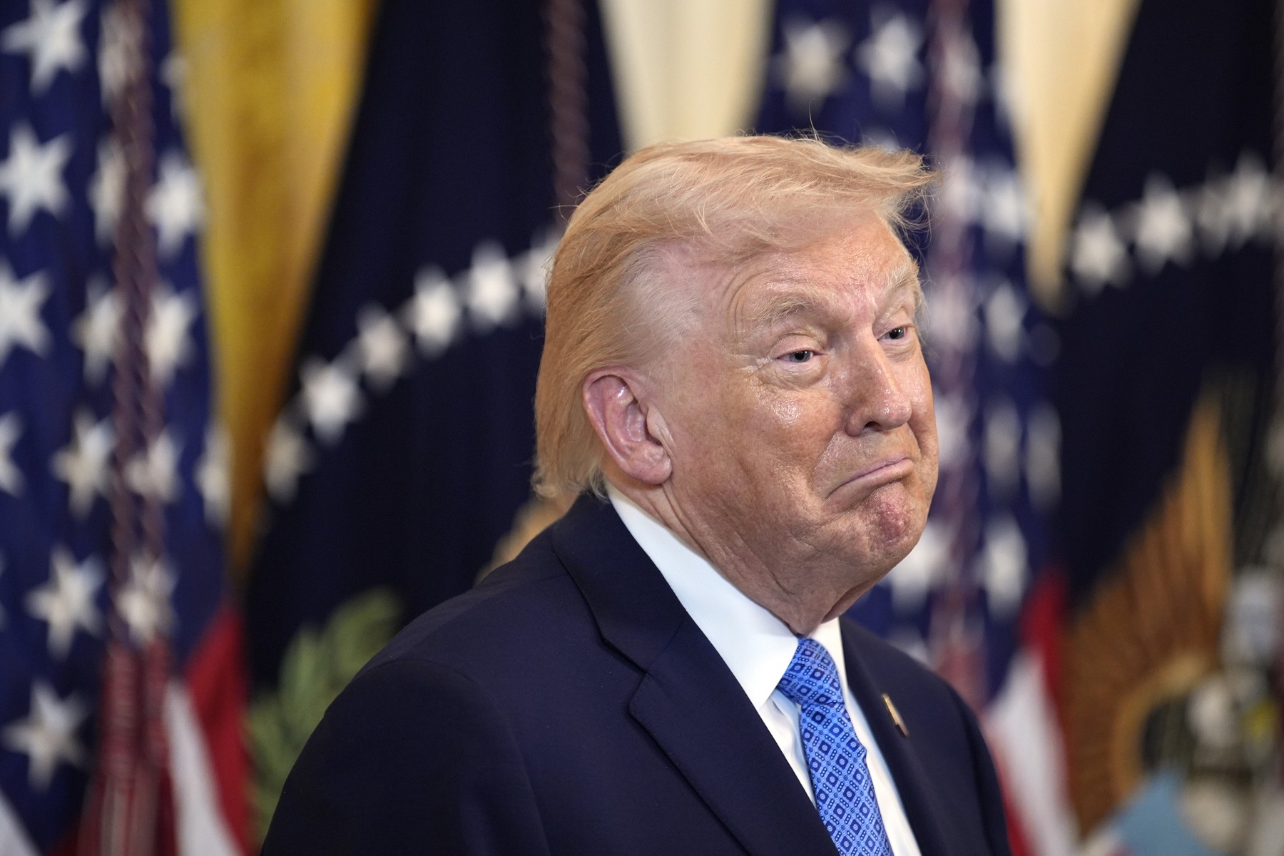 Președinții Zelenski și Putin în timpul unei întâlniri pentru negocieri directe Zelenski Putin privind conflict Ucraina Rusia și mediere diplomatică. | sursa foto: G4Media Președinții Zelenski și Putin în timpul unei întâlniri pentru negocieri directe Zelenski Putin privind conflict Ucraina Rusia și mediere diplomatică. | sursa foto: G4Media