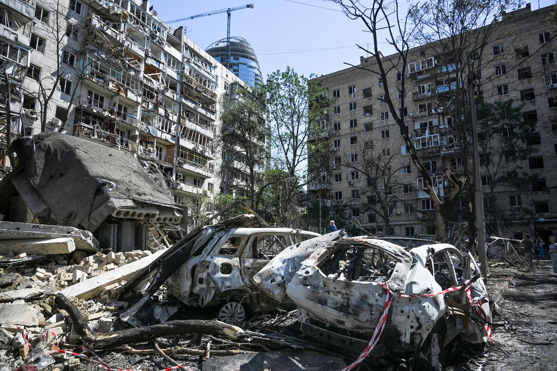 Explozie nocturnă în Kiev provocată de atacuri rusești cu rachete balistice, sistemele de apărare antiaeriană încercând interceptarea rachetelor. | sursa foto: G4Media Explozie nocturnă în Kiev provocată de atacuri rusești cu rachete balistice, sistemele de apărare antiaeriană încercând interceptarea rachetelor. | sursa foto: G4Media