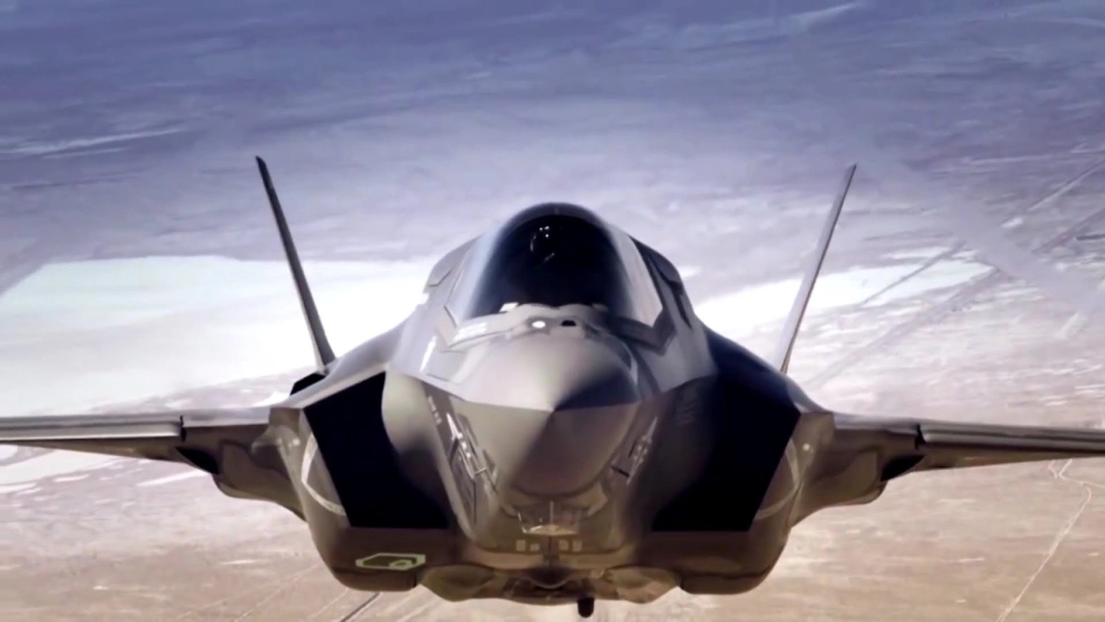 Portavionul HMS Prince of Wales în Marea Norvegiei cu avioane F-35 în zbor, în timpul misiunii NATO Cercul Polar de interceptare avioane rusești. | sursa foto: Stiri pe Surse Portavionul HMS Prince of Wales în Marea Norvegiei cu avioane F-35 în zbor, în timpul misiunii NATO Cercul Polar de interceptare avioane rusești. | sursa foto: Stiri pe Surse