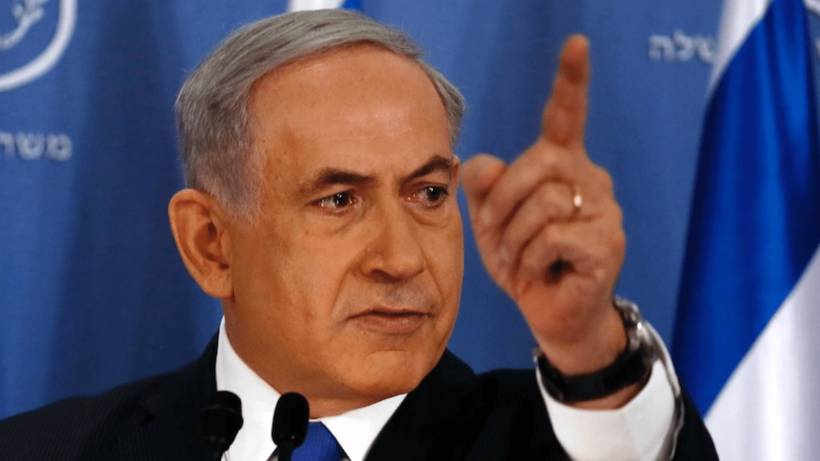 Bloc de apartamente avariat în cartierul Rimal după atacul Israel Hamas asupra lui Mohammad Odeh în conflictul Gaza, cu echipe de salvare la fața locului | sursa foto: Stiri pe Surse Bloc de apartamente avariat în cartierul Rimal după atacul Israel Hamas asupra lui Mohammad Odeh în conflictul Gaza, cu echipe de salvare la fața locului | sursa foto: Stiri pe Surse