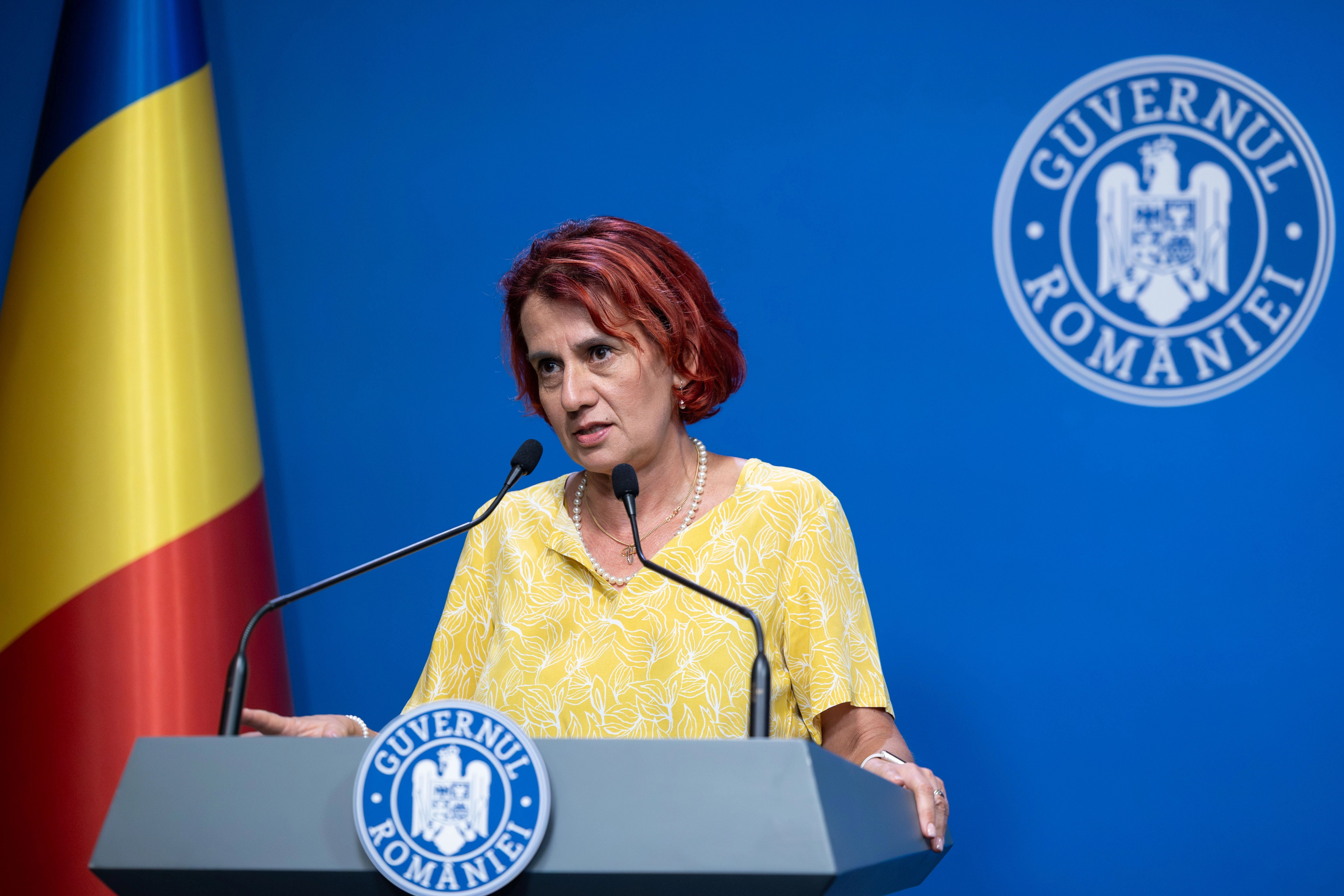 Guvernul așteaptă scrisoarea Comisiei Europene privind pierdere fonduri PNRR după decizie CCR pensii ce amână reforma pensiilor speciale. | sursa foto: Stiri pe Surse Guvernul așteaptă scrisoarea Comisiei Europene privind pierdere fonduri PNRR după decizie CCR pensii ce amână reforma pensiilor speciale. | sursa foto: Stiri pe Surse