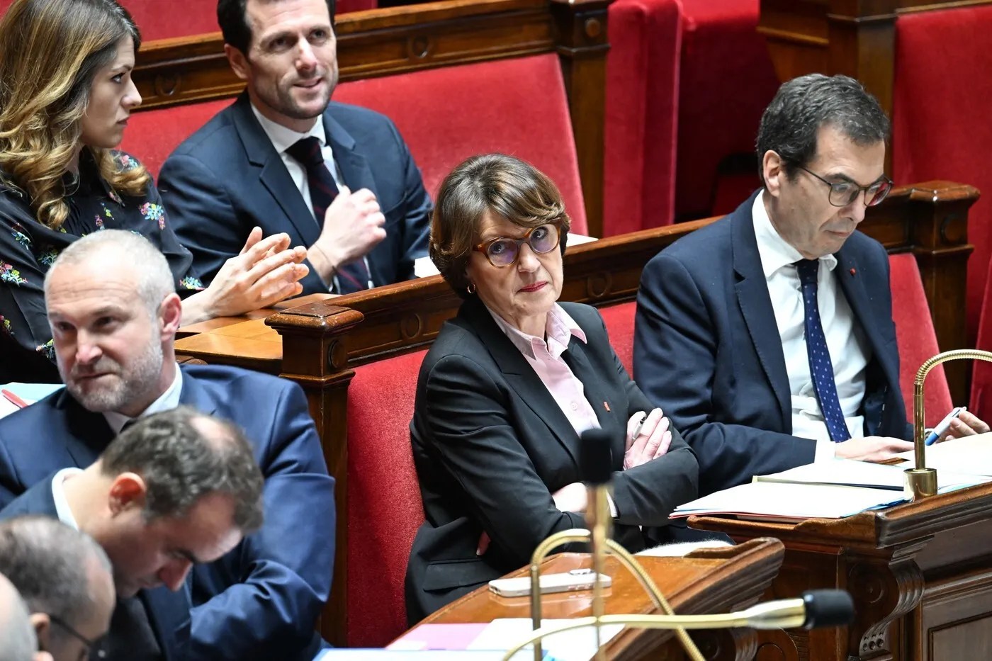 Ministrul Agriculturii din Franța discutând cu fermieri români în contextul opoziției față de acord UE-Mercosur și riscurile pentru securitate alimentară | sursa foto: Stiri pe Surse Ministrul Agriculturii din Franța discutând cu fermieri români în contextul opoziției față de acord UE-Mercosur și riscurile pentru securitate alimentară | sursa foto: Stiri pe Surse