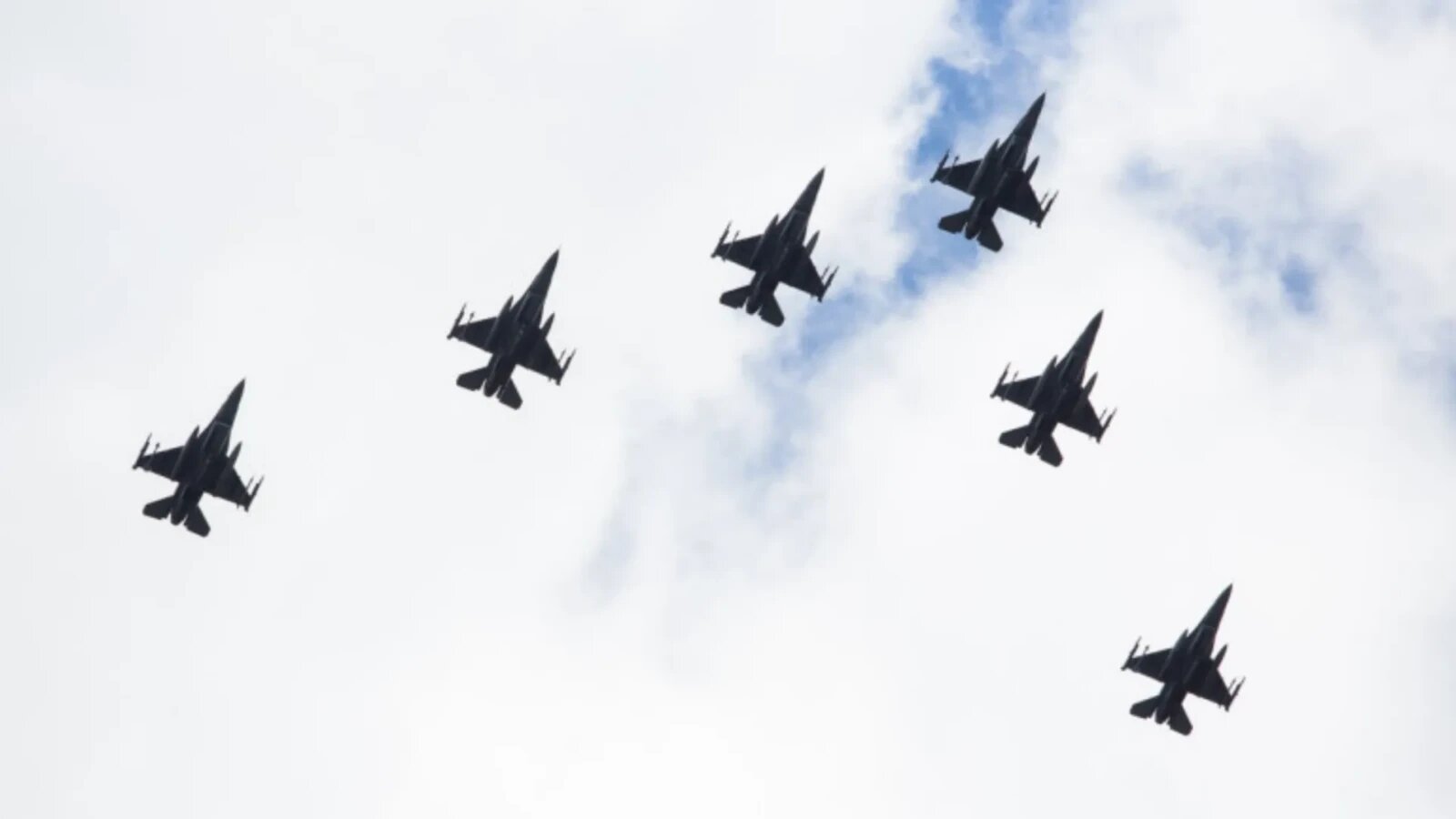 Avioane militare americane ale Flotei a 7-a SUA survolează Strâmtoarea Taiwan în misiune de patrulare aeriană internațională. | sursa foto: Stiri pe Surse Avioane militare americane ale Flotei a 7-a SUA survolează Strâmtoarea Taiwan în misiune de patrulare aeriană internațională. | sursa foto: Stiri pe Surse