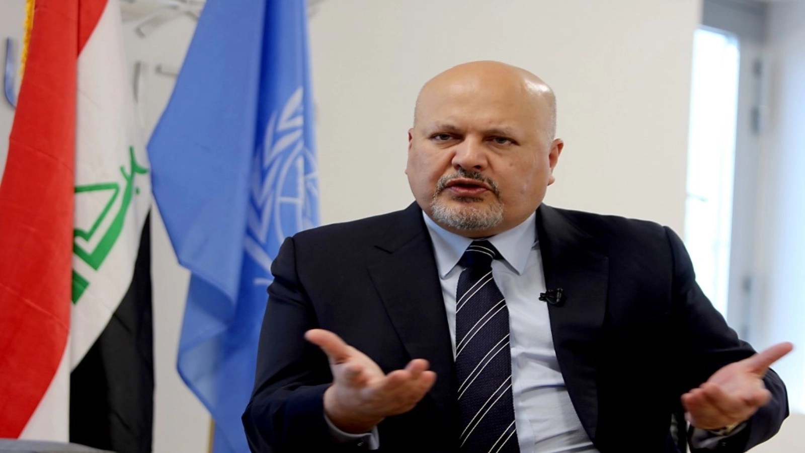 Karim Khan, procuror-șef Curtea Penală Internațională, în fața sediului instituției, în contextul acuzațiilor de abuz sexual și procedurii disciplinare. | sursa foto: Stiri pe Surse Karim Khan, procuror-șef Curtea Penală Internațională, în fața sediului instituției, în contextul acuzațiilor de abuz sexual și procedurii disciplinare. | sursa foto: Stiri pe Surse