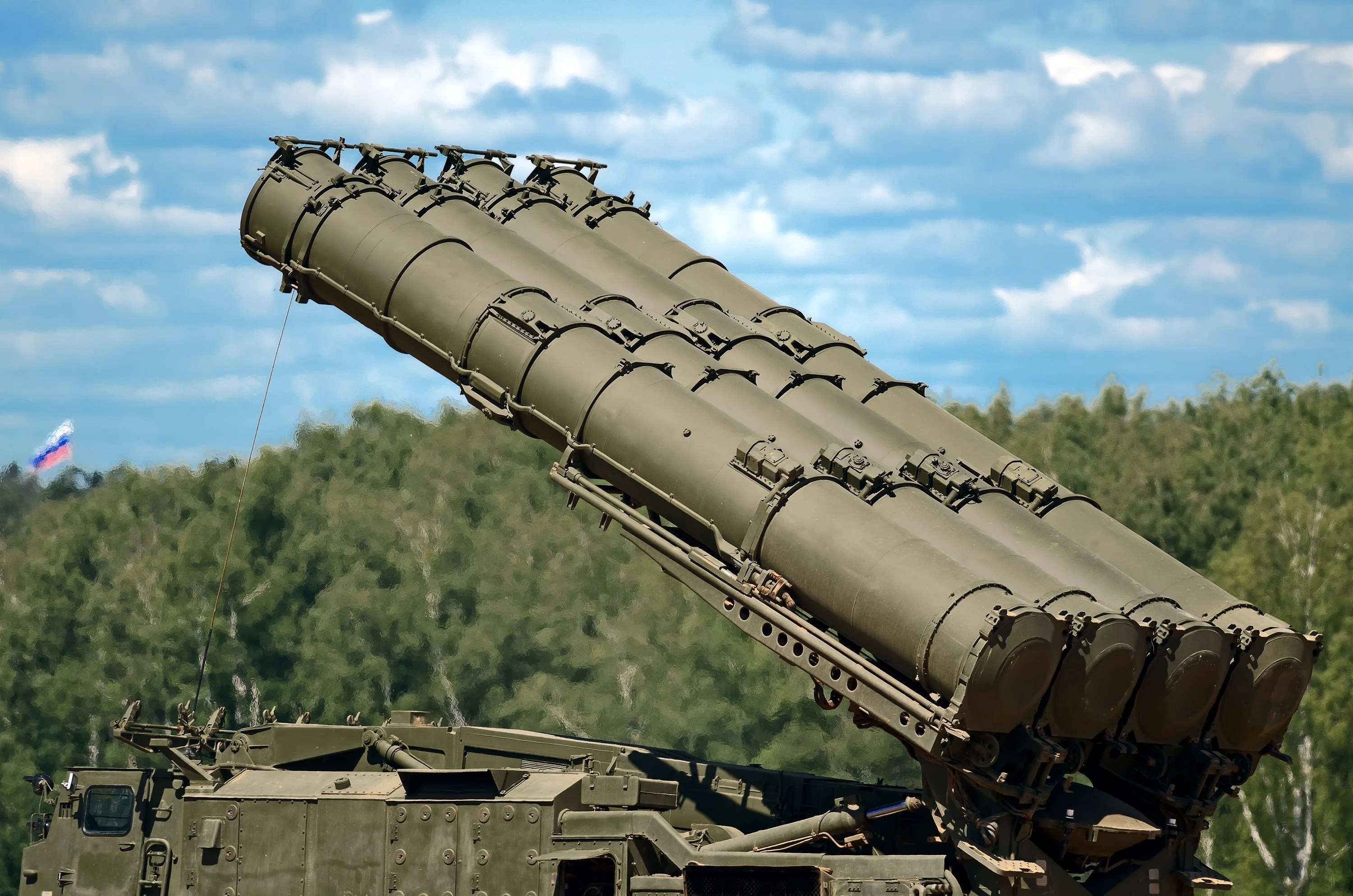 Lansatoare S-300 ucrainene în poziție de apărare antiaeriană, pregătite pentru rachete americane pentru S-300, sisteme sovietice de apărare aeriană. | sursa foto: Adevarul Lansatoare S-300 ucrainene în poziție de apărare antiaeriană, pregătite pentru rachete americane pentru S-300, sisteme sovietice de apărare aeriană. | sursa foto: Adevarul