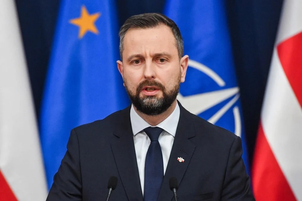 Sistem de apărare antiaeriană activ în Ucraina monitorizând spațiul aerian pentru amenințare drone și securitate Polonia. | sursa foto: Adevarul Sistem de apărare antiaeriană activ în Ucraina monitorizând spațiul aerian pentru amenințare drone și securitate Polonia. | sursa foto: Adevarul