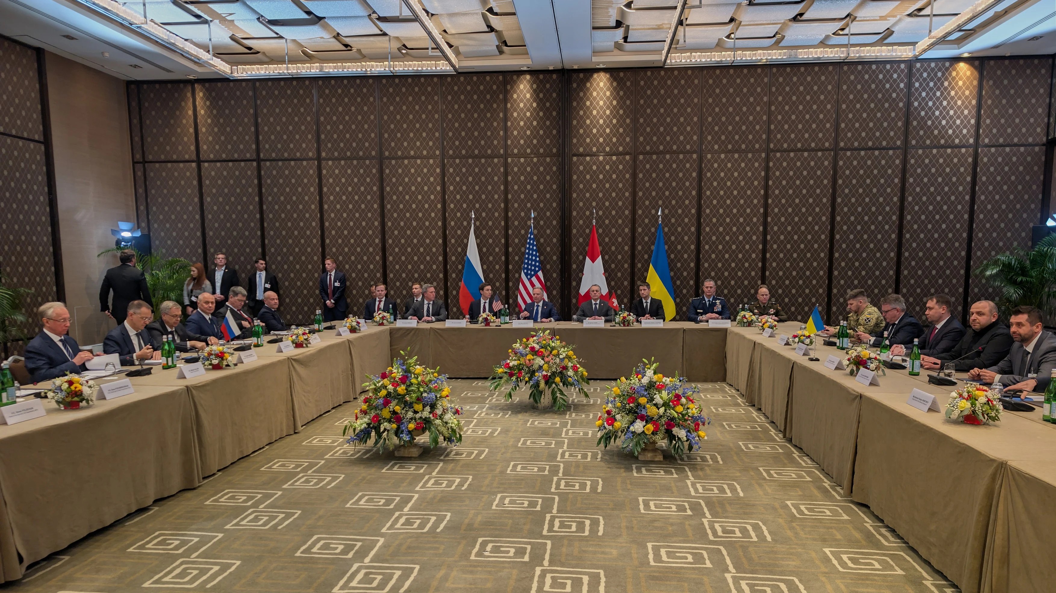 Delegatii din Ucraina, Rusia și Statele Unite în timpul negocierilor Ucraina Rusia la Geneva privind conflictul Ucraina, discuții tensionate fără acord final. | sursa foto: Adevarul Delegatii din Ucraina, Rusia și Statele Unite în timpul negocierilor Ucraina Rusia la Geneva privind conflictul Ucraina, discuții tensionate fără acord final. | sursa foto: Adevarul