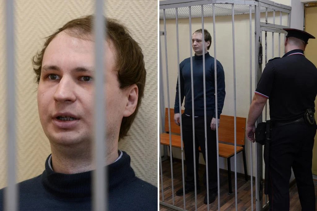 Vladimir Putin anunțând eliberarea Robert Gilman, în contextul relațiilor Rusia-SUA și războiului din Ucraina. | sursa foto: Adevarul Vladimir Putin anunțând eliberarea Robert Gilman, în contextul relațiilor Rusia-SUA și războiului din Ucraina. | sursa foto: Adevarul