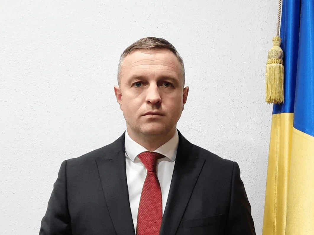 Anton Kovaliovski în biroul său oficial după numirea ca procuror general interimar Ucraina, înlocuindu-l pe Ruslan Kravcenko. | sursa foto: Adevarul Anton Kovaliovski în biroul său oficial după numirea ca procuror general interimar Ucraina, înlocuindu-l pe Ruslan Kravcenko. | sursa foto: Adevarul