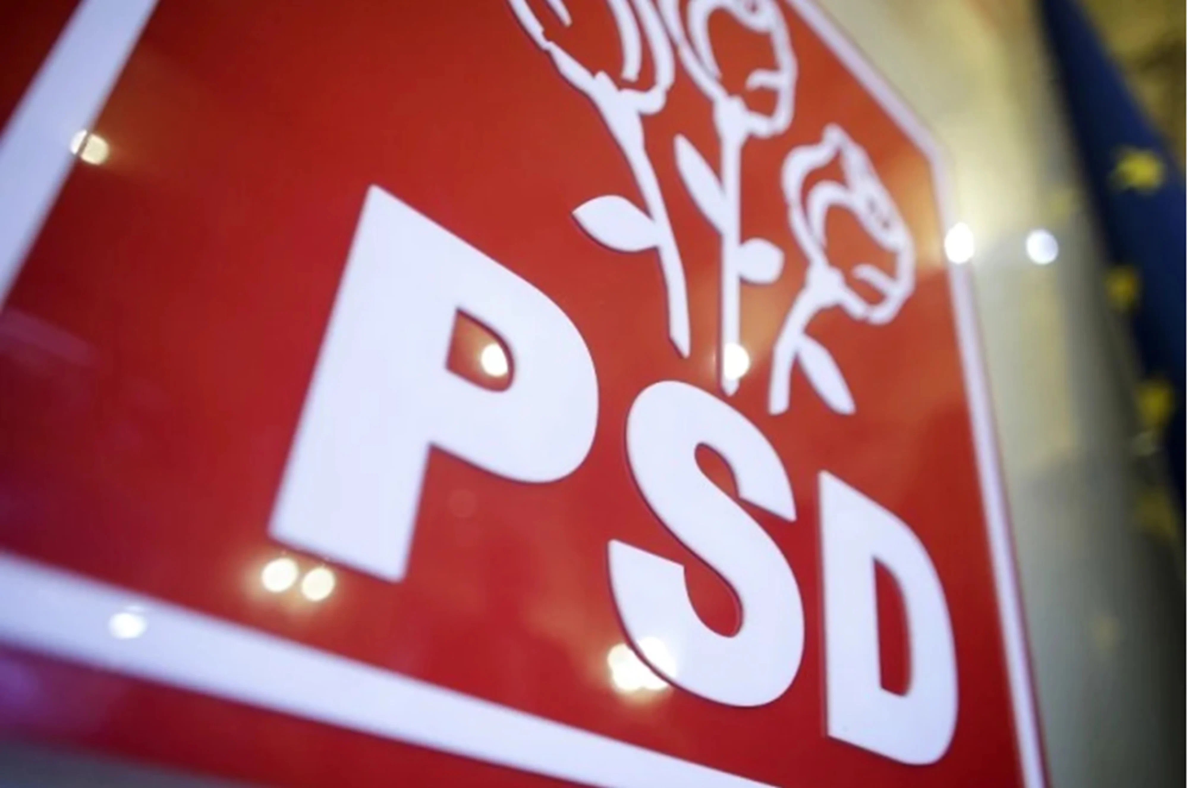 Siegfried Mureșan la o conferință de presă, în contextul negocierilor PSD pentru formarea Guvernului | sursa foto: Adevarul Siegfried Mureșan la o conferință de presă, în contextul negocierilor PSD pentru formarea Guvernului | sursa foto: Adevarul